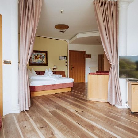 Hotel Garni Guenther Postal / Burgstall Esterno foto
