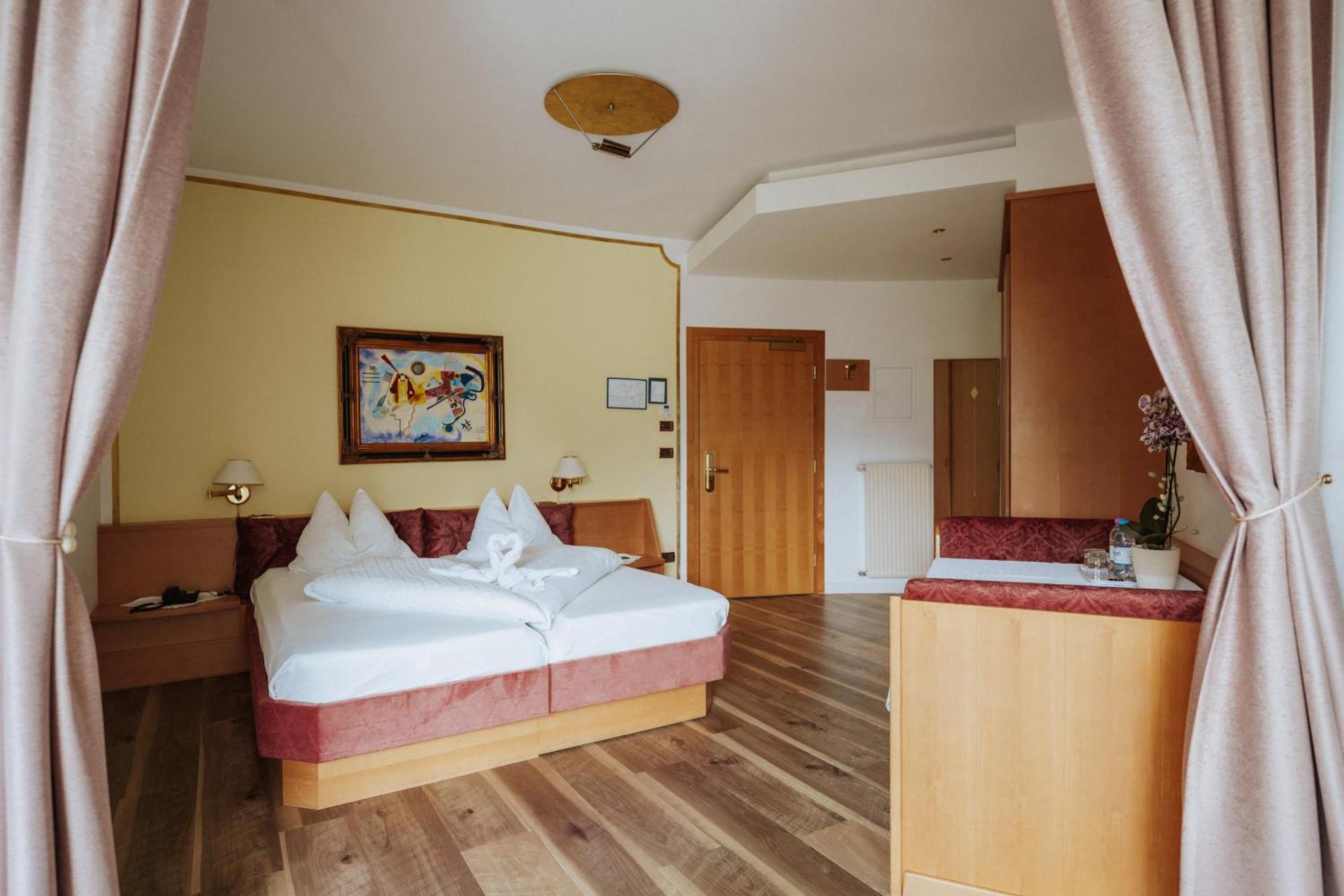 Hotel Garni Guenther Postal / Burgstall Esterno foto