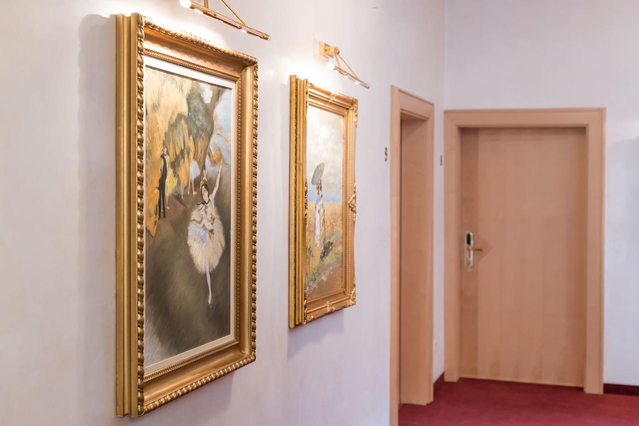Hotel Garni Guenther Postal / Burgstall Esterno foto